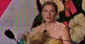 Samantha Jones en el evento de cáncer de mama